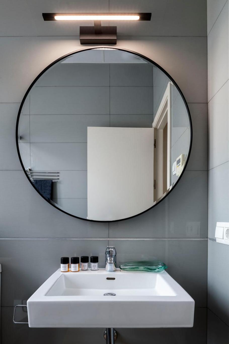 Apartamento Familiar Nuevo De Diseno En La Mejor Zona De Triana, Parking Included Sevilla Exteriér fotografie